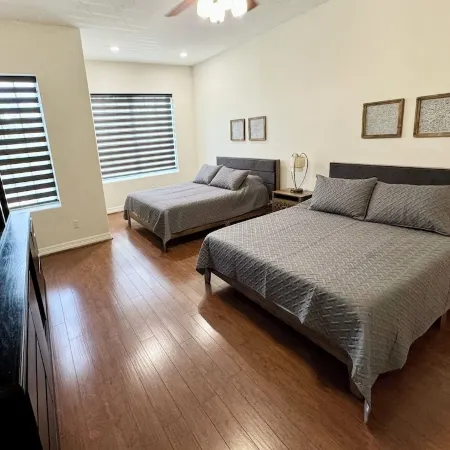 5 bed/4.5 bath family home with office space @ Cimarron. Excellent location!