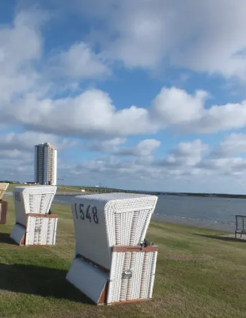 Sea view, balcony, 3 room apartment