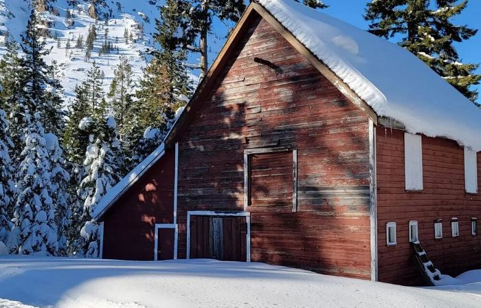 Plumas Pines 2/2 + bonus room- Fireplace-Spa Tub - Remote Work- Weekly Discount