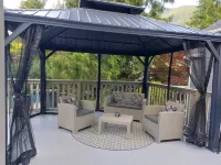 NorthVAN Nature Living Home, 5min to town, beach, suspension bridge, river ,hike