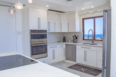 Experience pure luxury at our Private Penthouse Suite in Montego Bay! Hotels in 