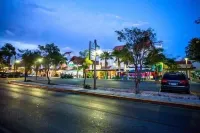 40 steps to Bavaro beach.5 walk to shops, newly renovated