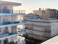 Charming little T2 Lajarrige, La Baule Les Pins 50 m beach, at the foot of shops