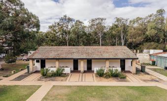 Yanchep Inn