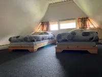 Idyllic house with spacious garden next to canal, boat rent is possible (extra)