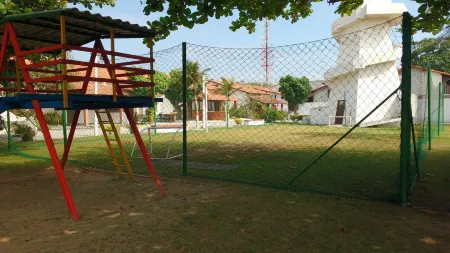 Excellent house 40 meters from the beach and 100 meters from Shopping Peró! WI-FI + SKY Отели рядом с достопримечательностью «Shells Beach»