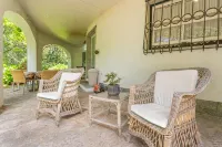 Quinta Senhora da Vida - a house in the middle of the forest, overlooking the sea