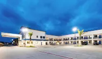 Palace Inn Blue Edgebrook Hotels near William P. Hobby Airport