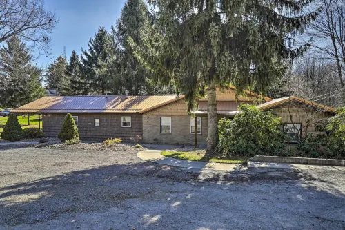 Near Mines & Meadows: Spacious Home w/ Game Room - 3-Star