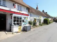 Dormouse Cottage Hotels in Bridport