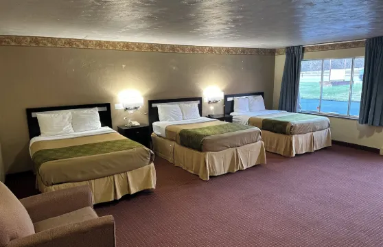 查爾斯頓豪斯特經濟旅館