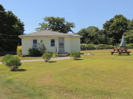 Phil & Anns Sunset Motel Отели рядом с достопримечательностью «Frosty Drew Observatory & Sky Theater»