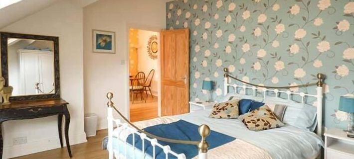 High Ridge Hotels in Lakes