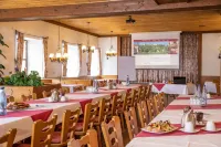 Hotel-Restaurant Straussen Hotels in Kaisheim