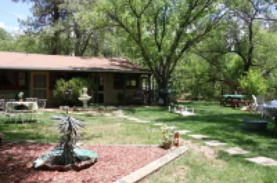 Apple Creek Cottages