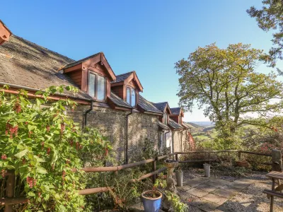 Oak Cottage Hotels in 