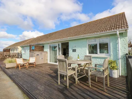 Little Beach Отели рядом с достопримечательностью «Сивью Уайлдлайф Энкантер»