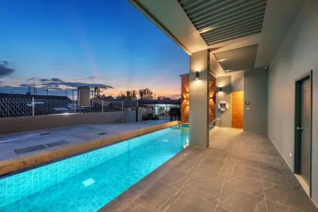 Plaai Plus Hotel Bowin