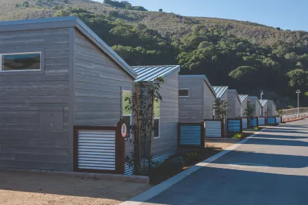 Flying Flags Avila Beach Отели рядом с достопримечательностью «Писмо Стейт Бич»