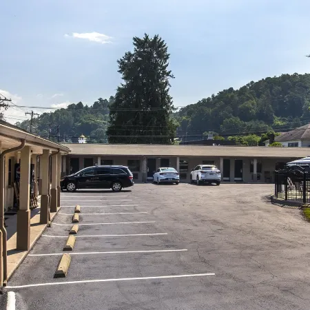 Relax Inn - Bryson City