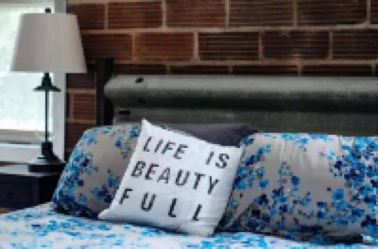 The Nelson Inn Hotels in 