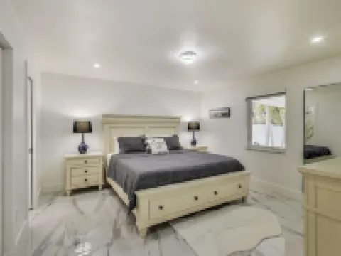 💎💎💎luxurious Tropical Private Oasis by Mia Airport Hotels in Hialeah