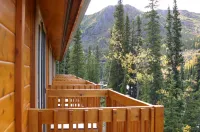 Denali Grizzly Bear Resort - Mountain view