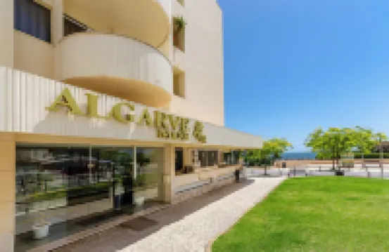 Turim Algarve Mor Apartamentos Turísticos Hotels near Portimao