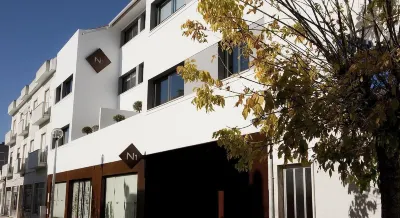 N1 Hostel Apartments and Suites Hotel a 