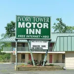Ivory Tower Motor Inn Green Brook Hotels in Liberty Corner