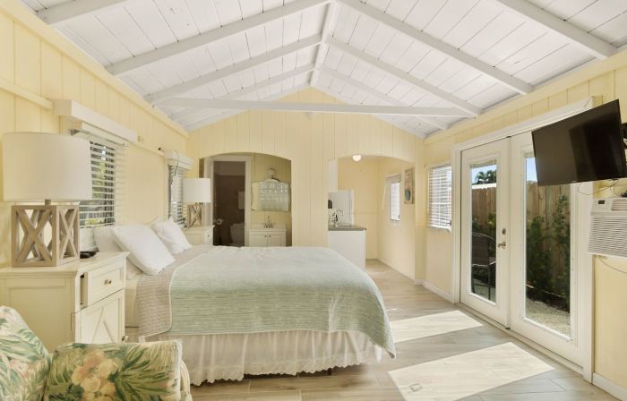 Tropical Cottages