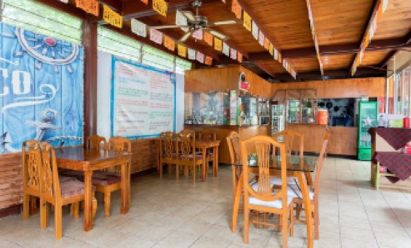 Hotel Paraje Casa Blanca - Housity