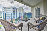 Walk to Ocean: Condo w/ Pool in New Smyrna Beach - Holiday Apartments