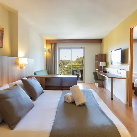 Golden Avenida Family Suites 4 Sup