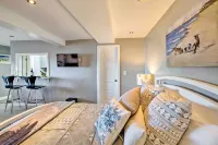 Walk to Keller Beach: Waterfront Studio w/ Hot Tub