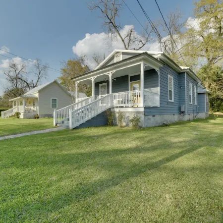 Cozy Thomasville Cottage - Walk to Downtown!