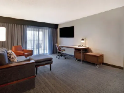 Courtyard Cincinnati Airport Hotels in Erlanger