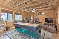Cozy Bear Den Cabin | Game Room and Golf Cart - spa