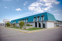 Spencer Inn & Suites