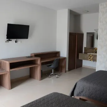 Hotel Monarca