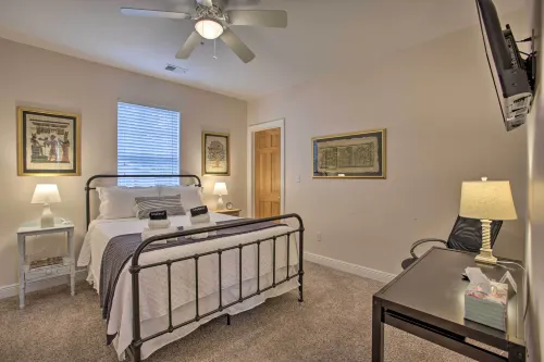 Waveland Home Near Beach Pets Allowed!