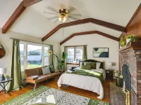 1 Mi to Downtown Salem: Studio w/ Fire Pit Access Hotels in Salem