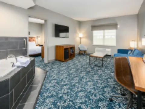 Four Points by Sheraton Bedford Manchester Airport Hotels in Hillsborough County