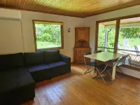 Cottage , Private Sauna for 8 people and big garden - 2 звезды
