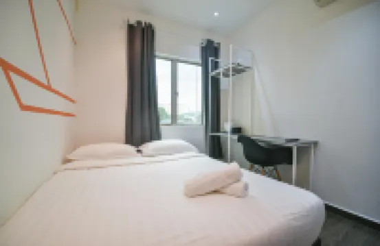 Meta Hotel Hotels in Desa Pahlawan