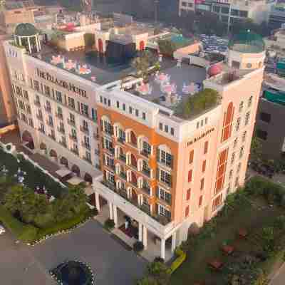 The Pllazio Hotel Hotel Exterior