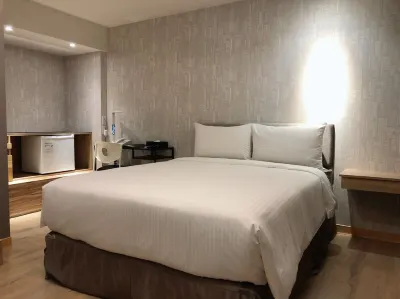 Jia Inn Hotels near Shen De Zhai Tang