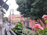Casa Donceles - Amplios Departamentos Familiares en Centro Histórico - อ่างจากุชชี่