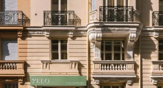 克里索爾·莫扎特尼斯飯店