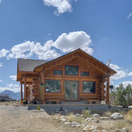 Cozy Riverfront Cabin ~ 1 Mi to Buena Vista